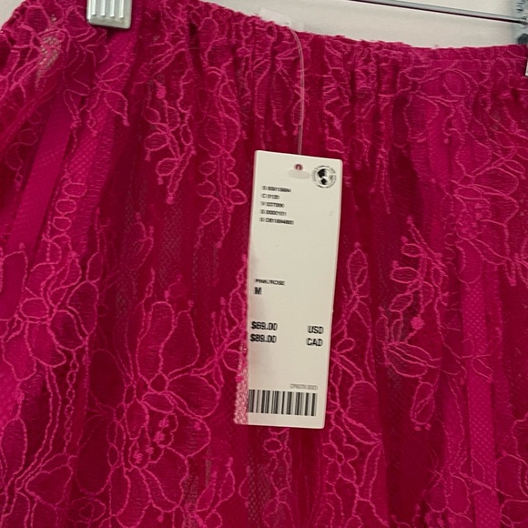 New with tag. Kimchi Blue Maeve Sheer Lace Midi Skirt Urban Outfitters - Picture 8 of 9